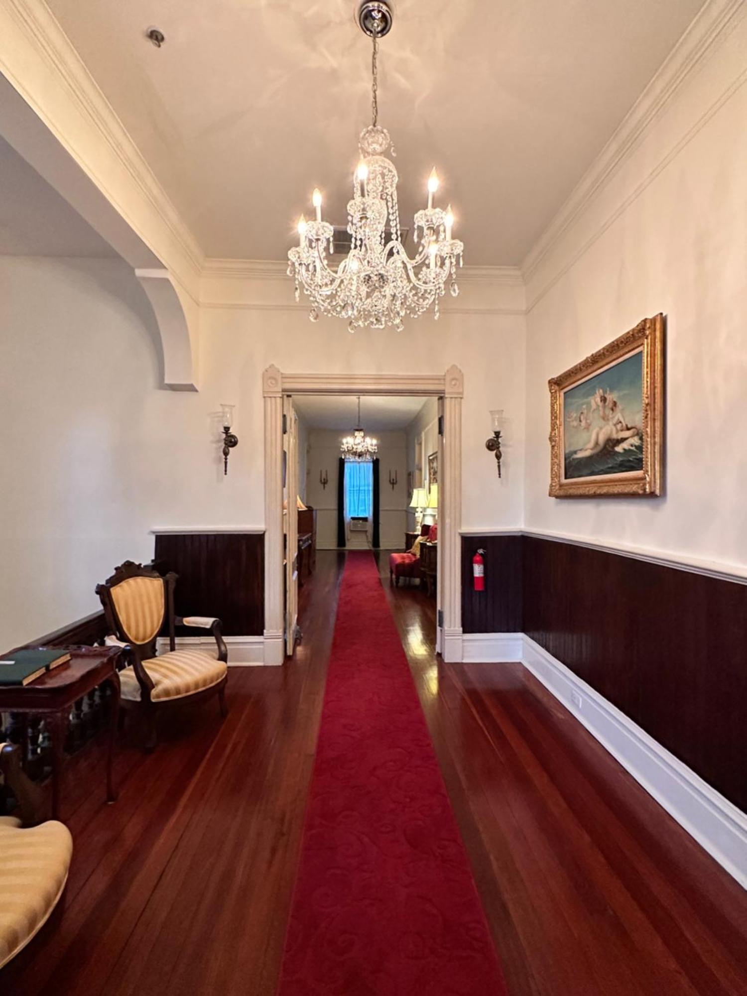 Bed and Breakfast Amethyst Garden Savannah Exterior foto